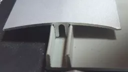 ПРОФИЛЬ ПРЯМОЙ + ОСНОВА С ПВХ LUCCIANO 4-6,5X34X2700 АЛЮМИНИЙ