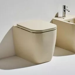 НАПОЛЬНЫЙ БЕЗОБОДКОВЫЙ УНИТАЗ SIMAS HENGES, БЕЖЕВЫЙ МАТОВЫЙ (HE01/F91-MATTE SABBIA)