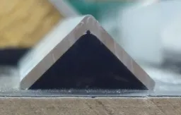 ПРОФИЛЬ УГЛОВОЙ LUCCIANO ЗАЩИТНЫЙ И ДЕКОРАТИВНЫЙ 10X10