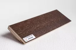 ПЛИНТУС ШПОН НАТ. ДЕРЕВА LUCCIANO ВЕНГЕ 82X16