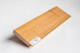 ПЛИНТУС LUCCIANO ШПОН НАТ. ДЕРЕВА, ТИК 82X16