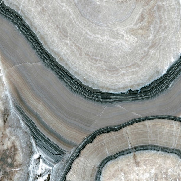 Фото плитки COLORKER INVICTUS AMBER PUL. 58.5x58.5 из коллекции COLORKER INVICTUS 