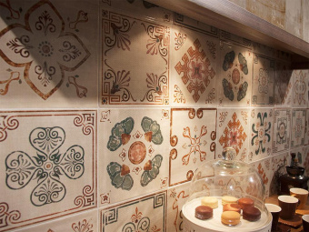 MAINZU VERONA DECOR 20X20X0,9