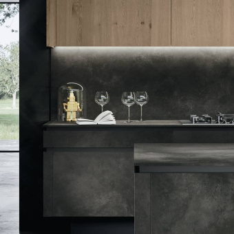 LAMINAM OSSIDO NERO 100x300x0,4